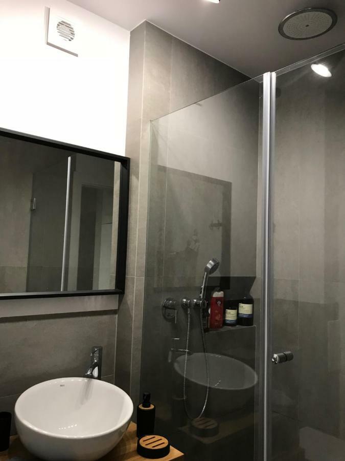 Apartamento Warszawa Hoza Exterior foto